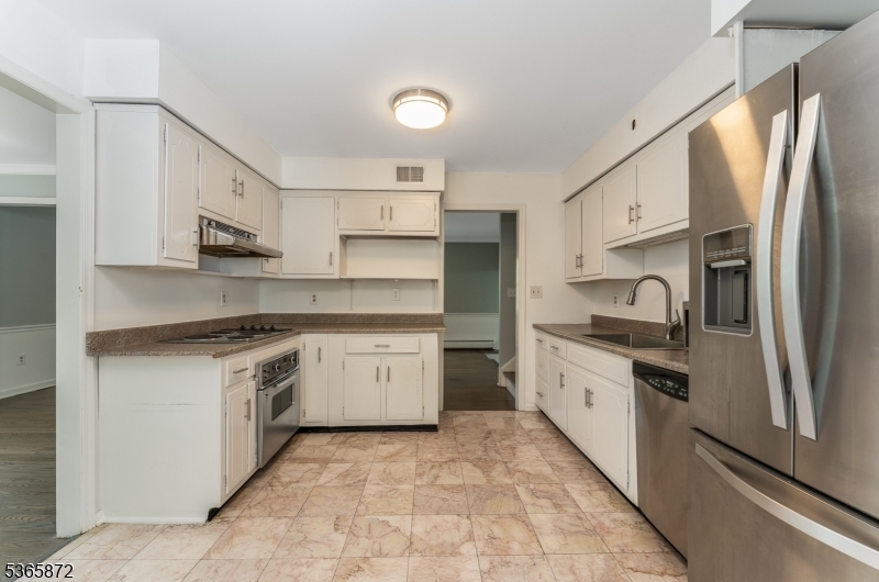 Property Photo: 1052 Tall Oaks Dr NJ 08807