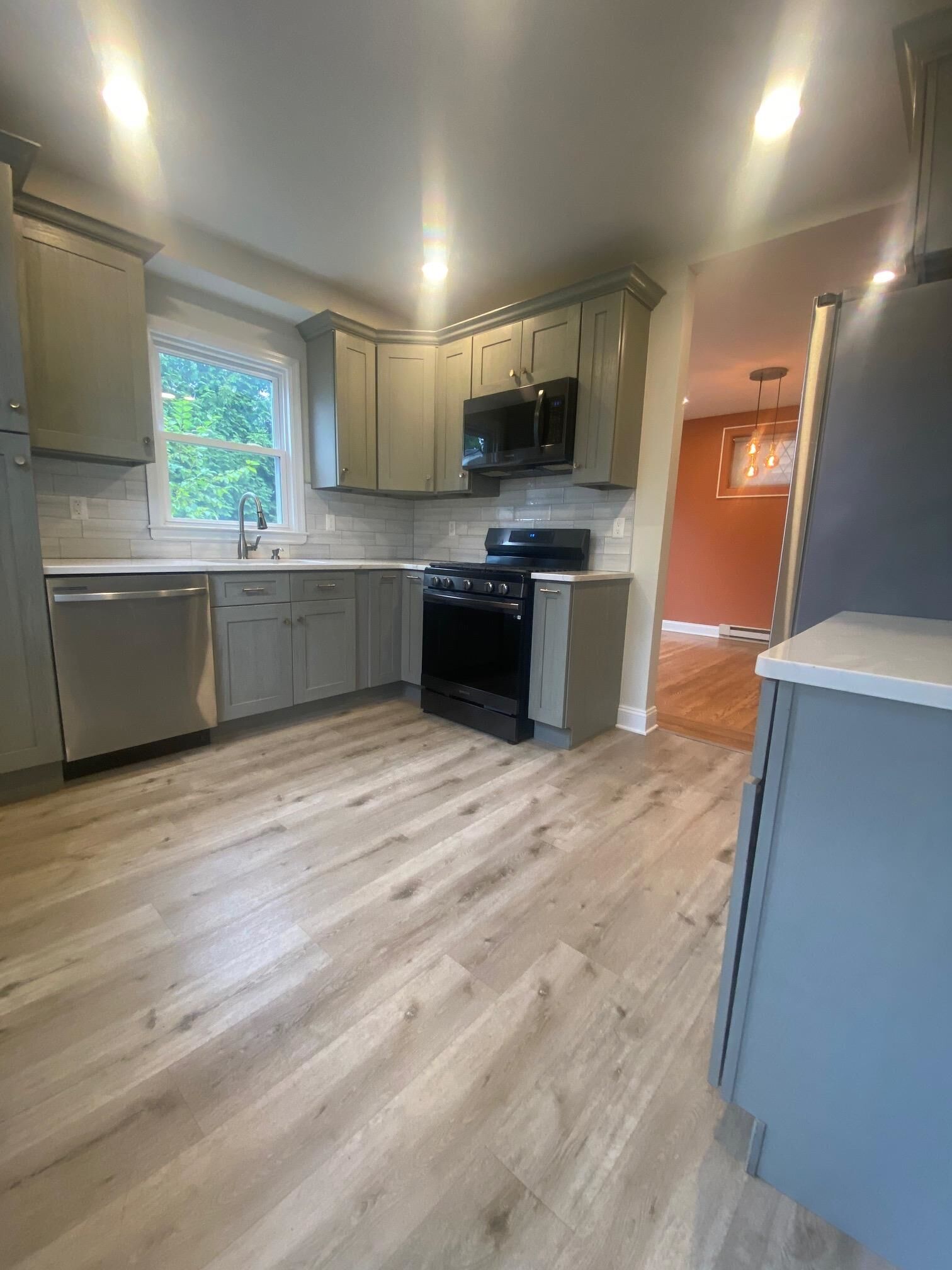 Property Photo:  6 Stone Ave  NJ 07407 