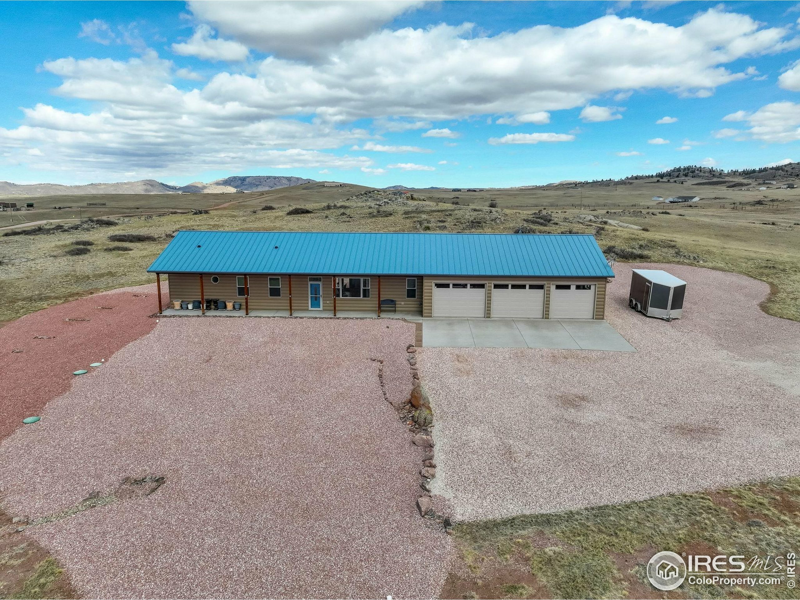 Property Photo:  330 Line Camp Dr  CO 80536 