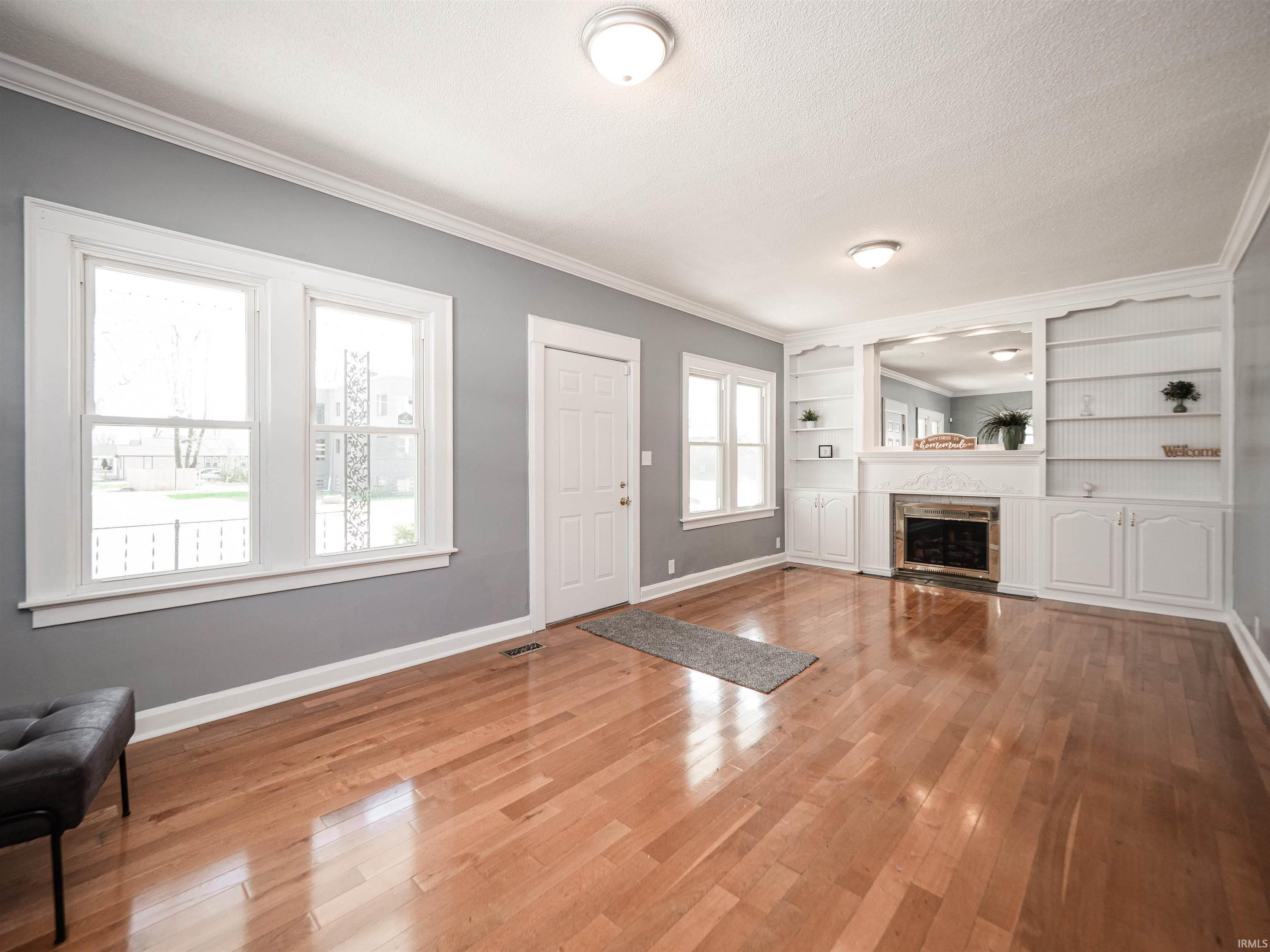 Property Photo: 1124 Covert Avenue IN 47714
