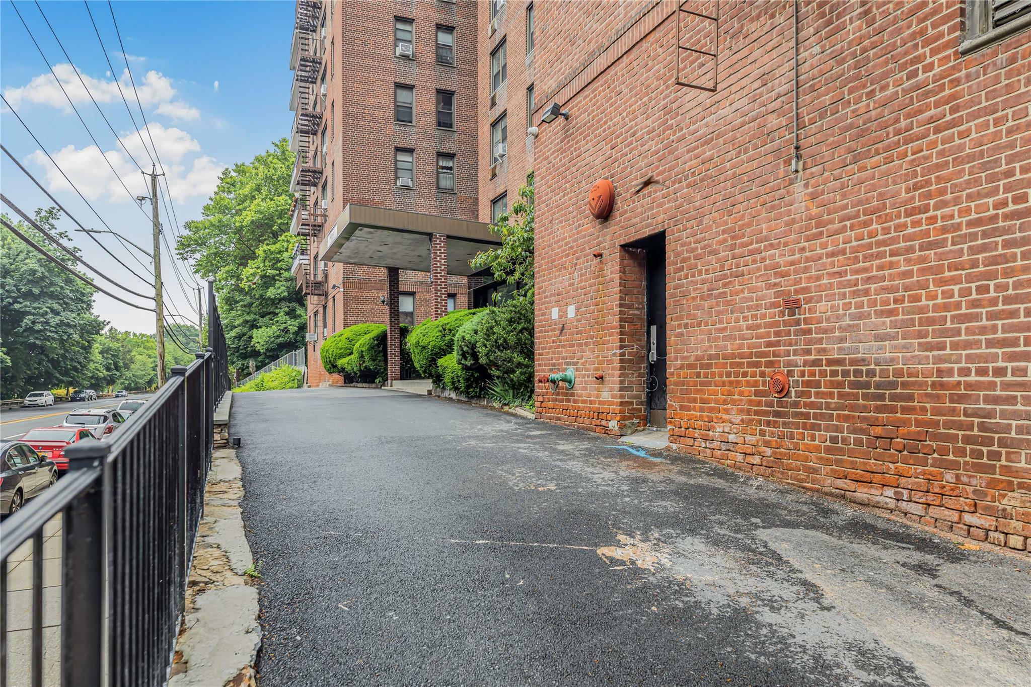 Property Photo: 277 Bronx River Road 2A NY 10704