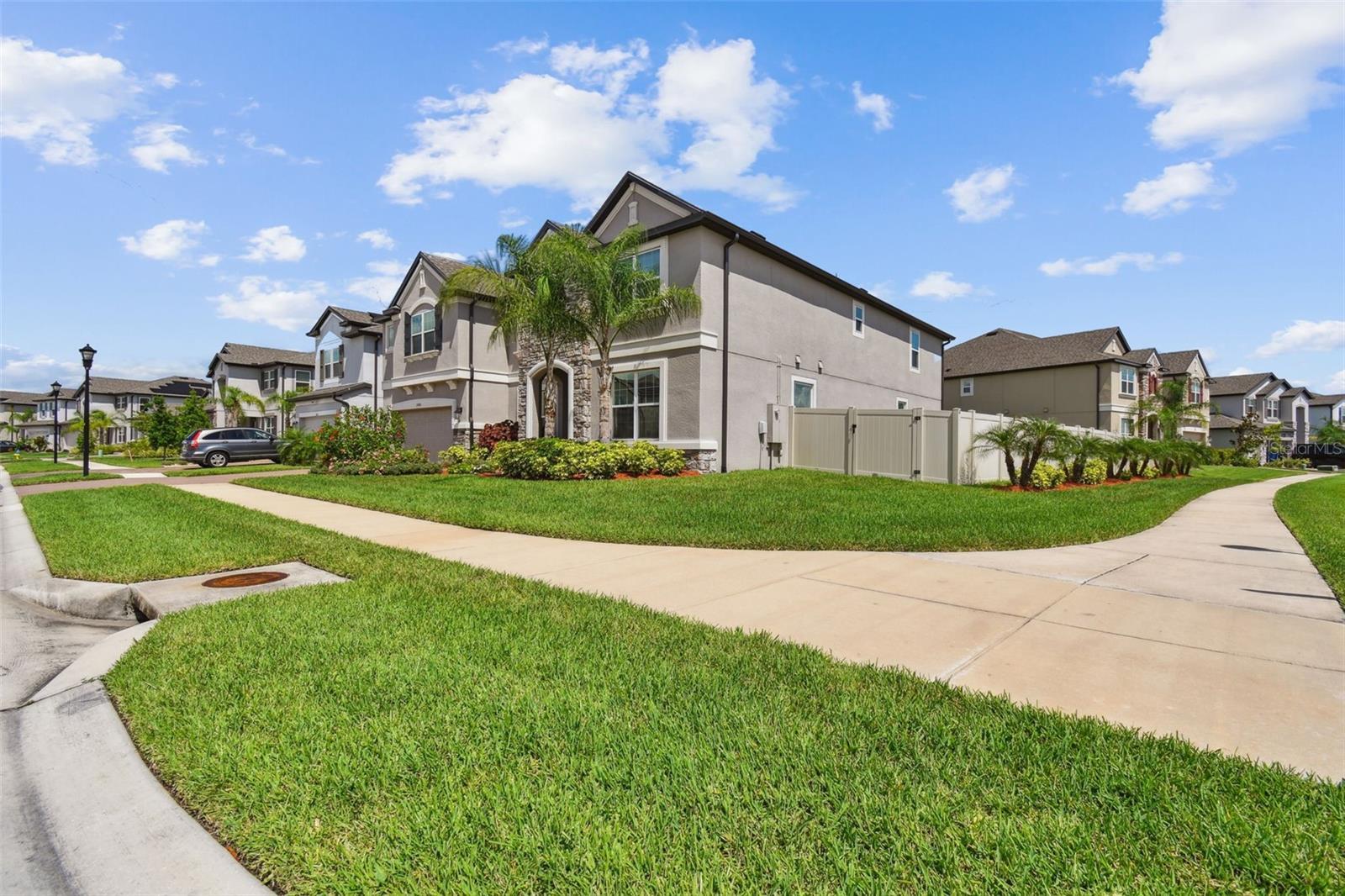 Property Photo: 11002 Sundrift Drive FL 33647