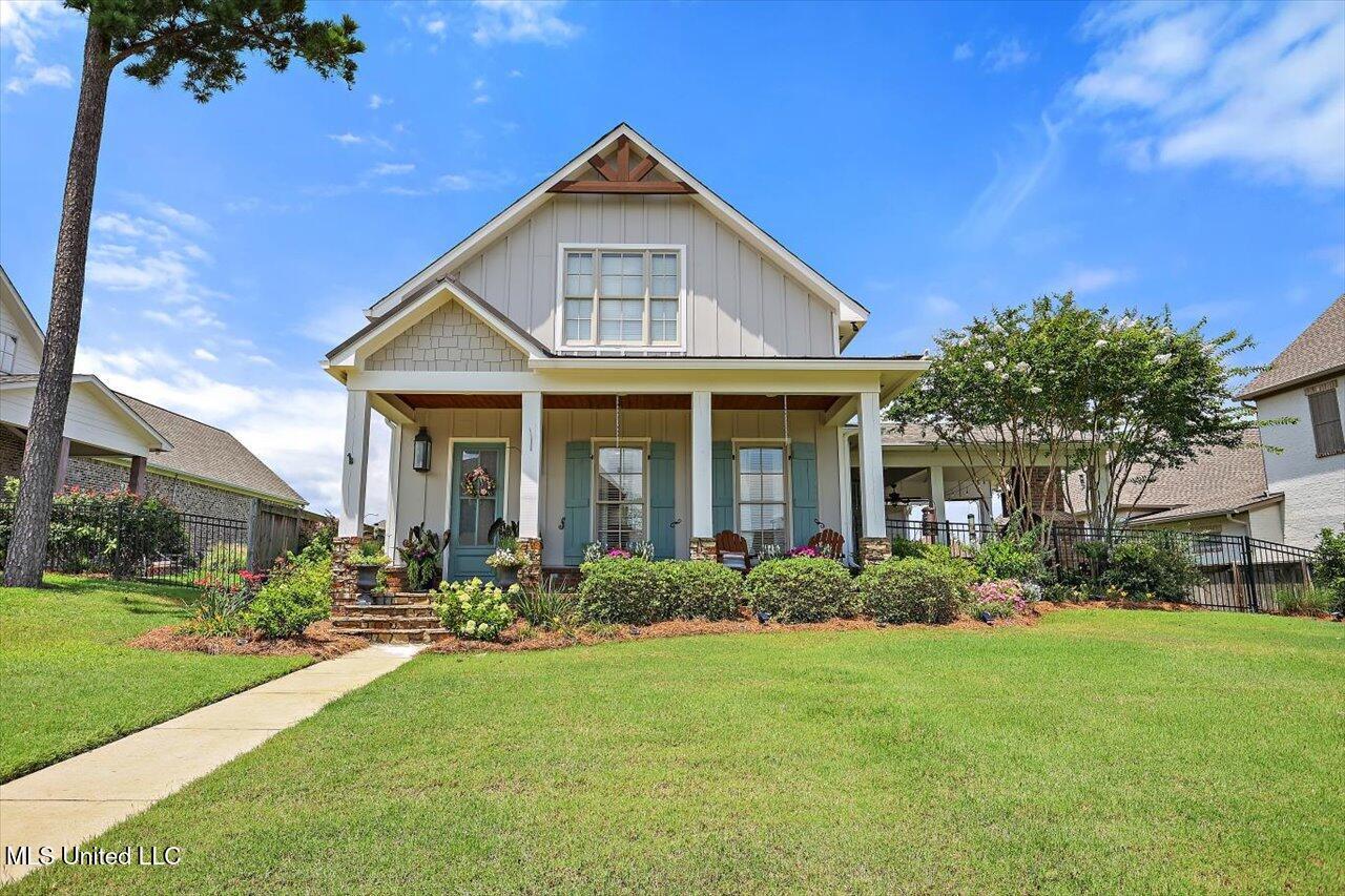 Property Photo: 709 Arbor Run MS 39047