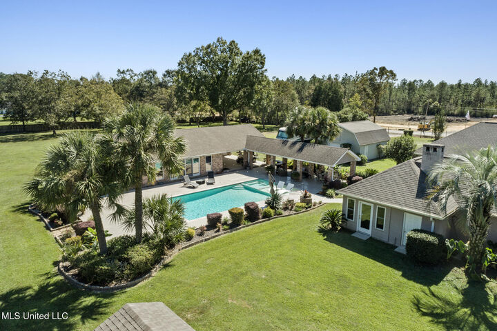 14300 Hatten Lane  Gulfport MS 39503 photo