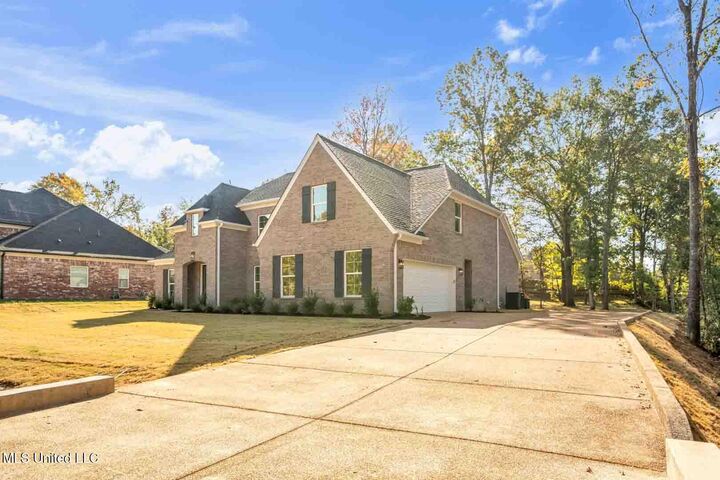 Property Photo: 2007 College Road MS 38672