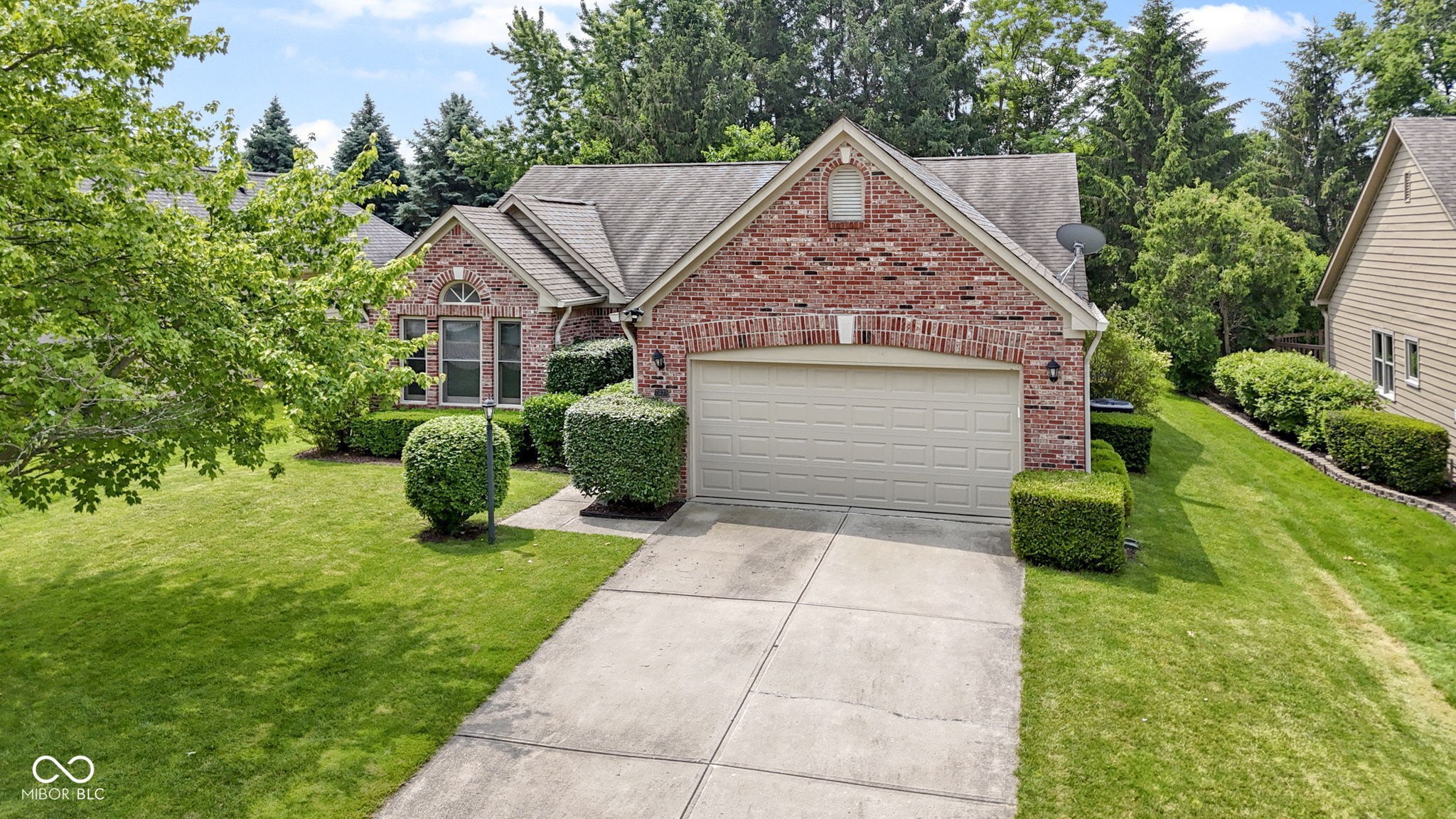 7335 Pymbroke Drive  Fishers IN 46038 photo
