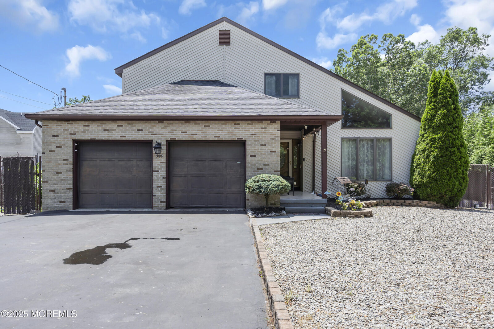 Property Photo: 993 Sandy Circle NJ 08050