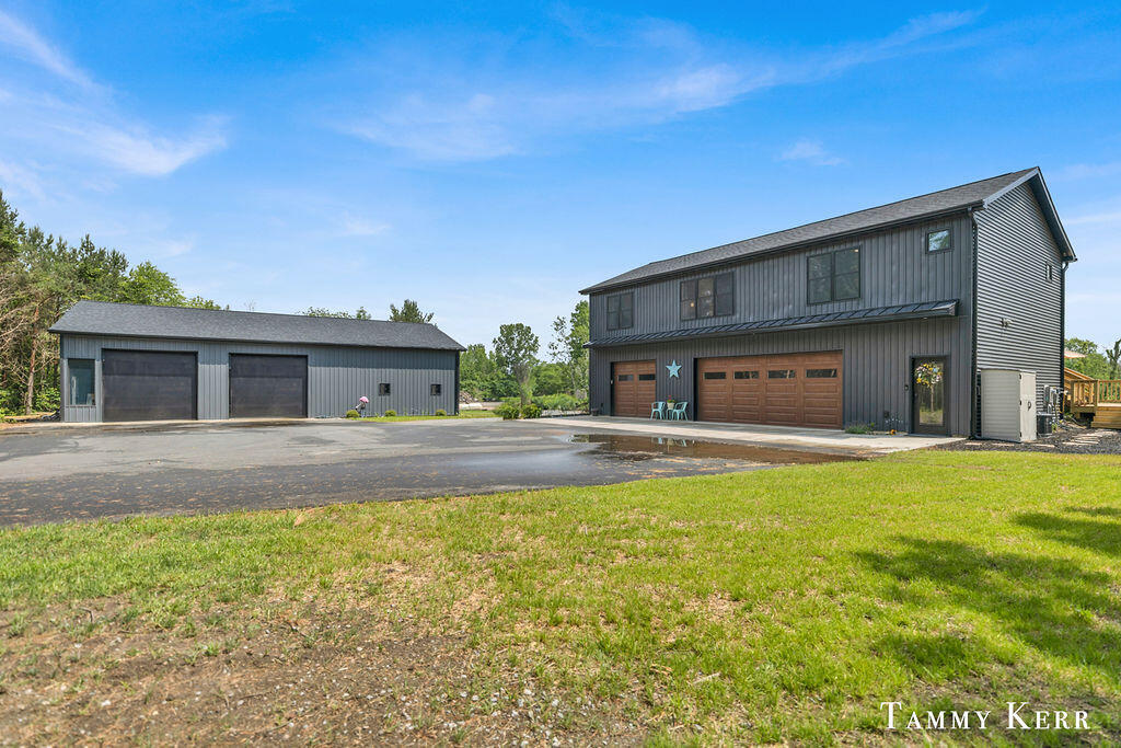 2377 64th Street  Fennville MI 49408 photo