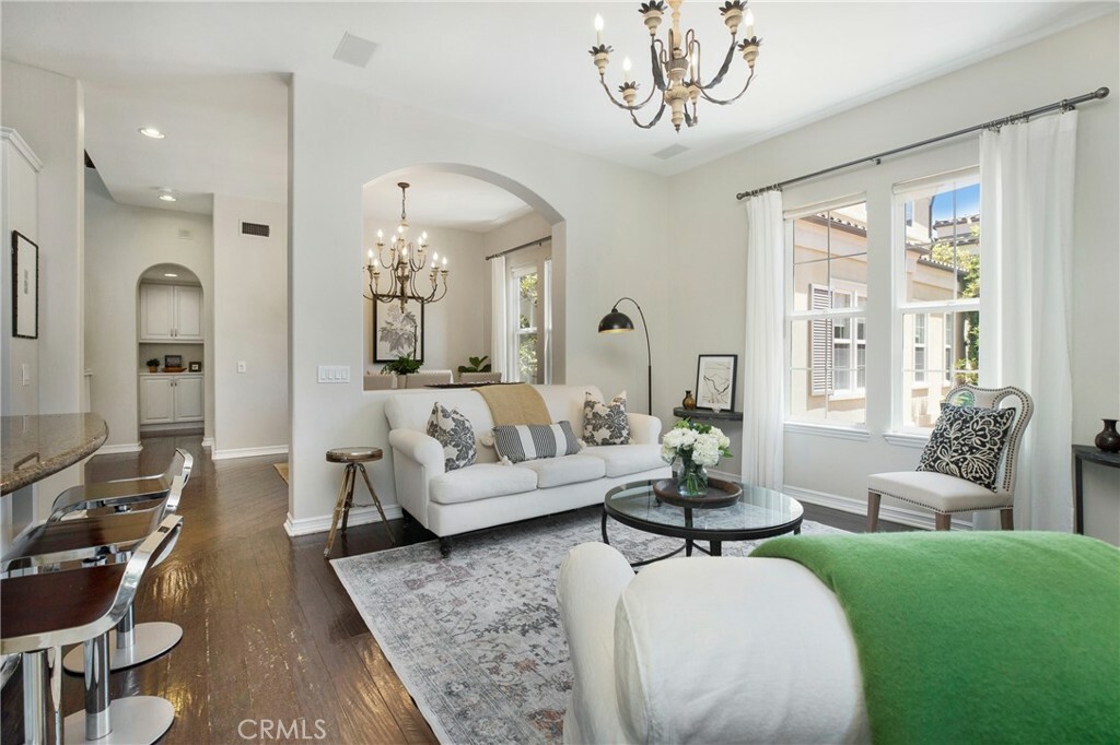 Property Photo: 6 Via Amanti CA 92657
