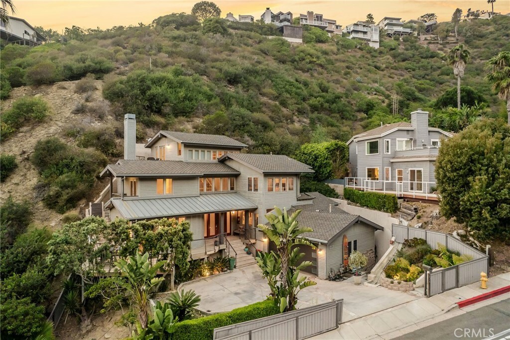 426 Nyes Place  Laguna Beach CA 92651 photo