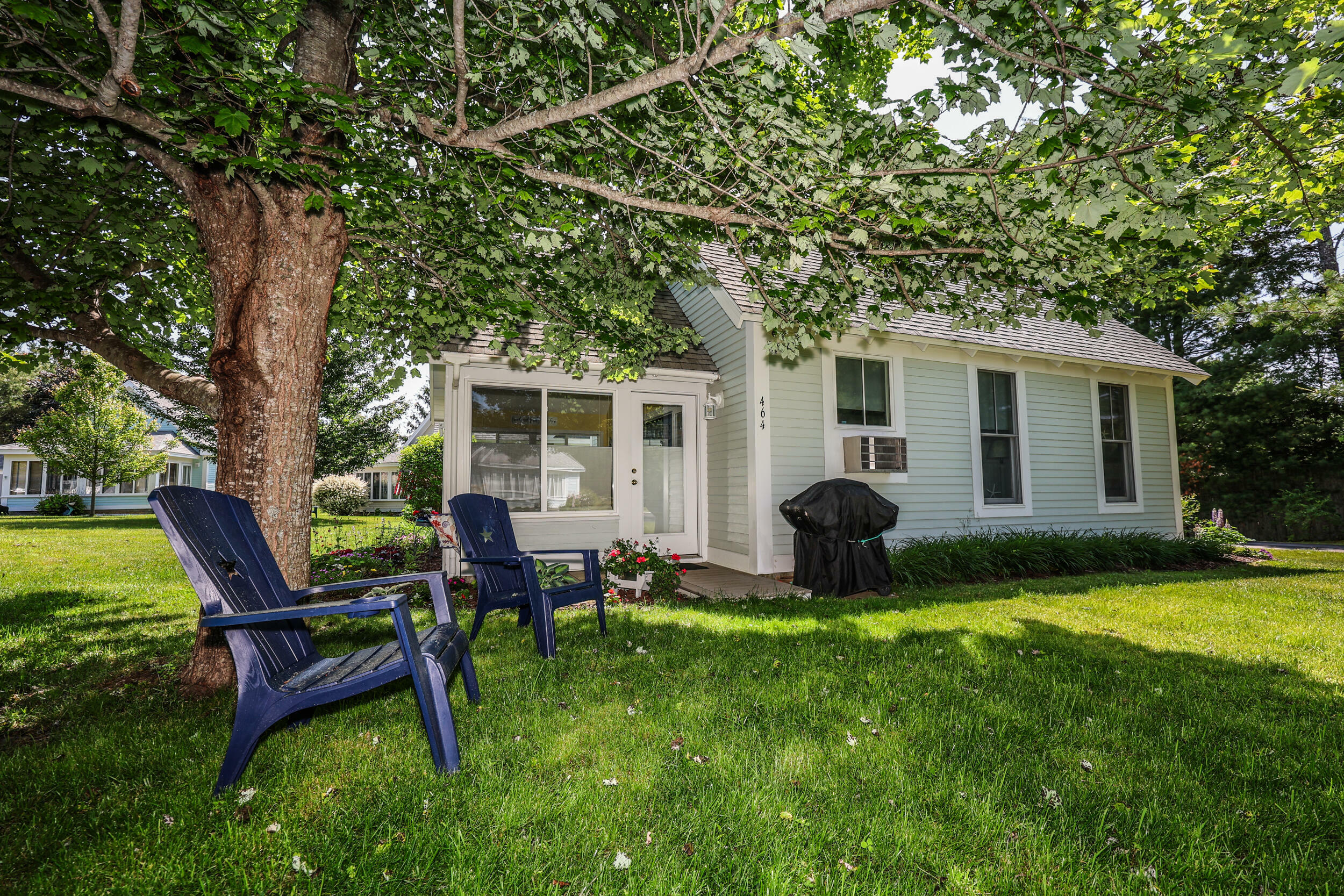 Property Photo: 454 Post Road 464 ME 04090