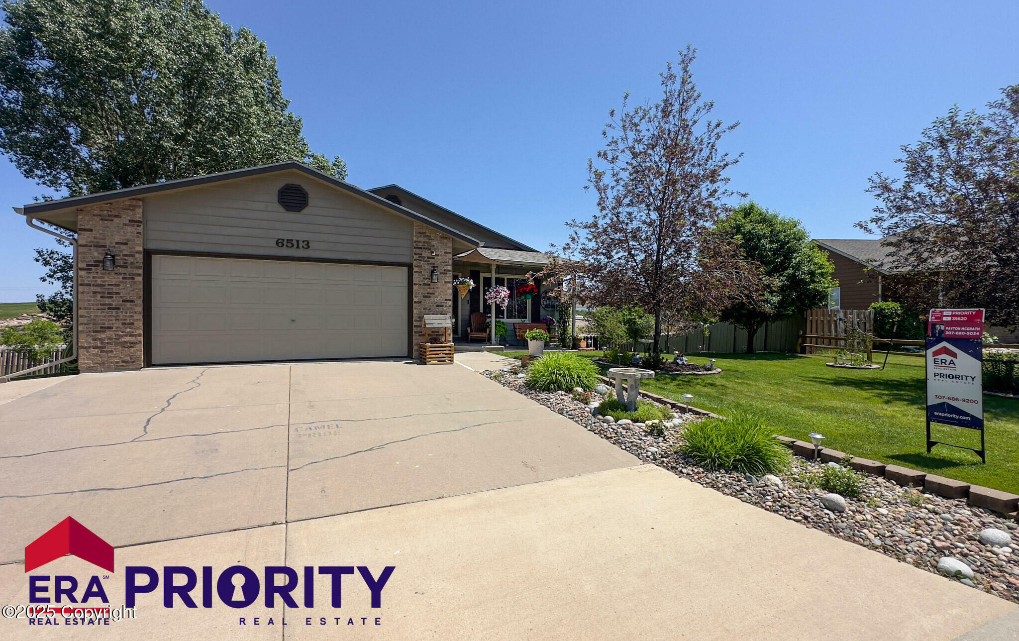 Property Photo: 6513 Robin Dr - WY 82718