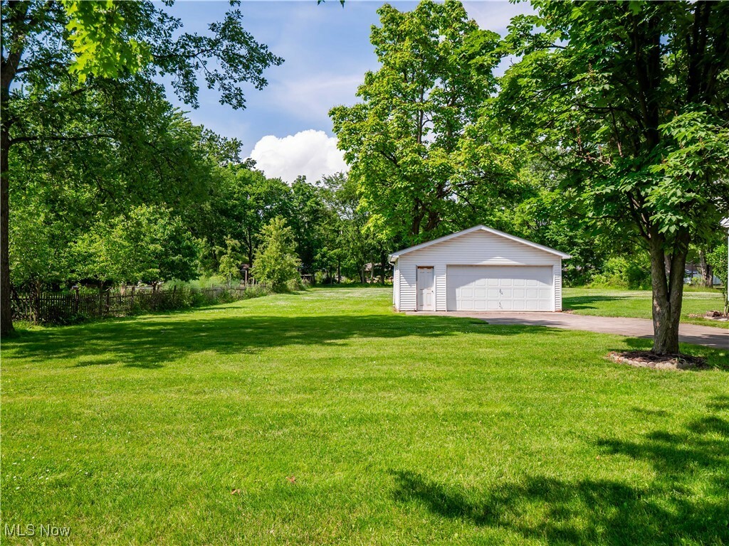 Property Photo: 116 Sprague Road OH 44017