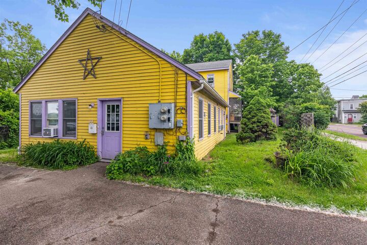 Property Photo:  226 Manhattan Drive  VT 05401 