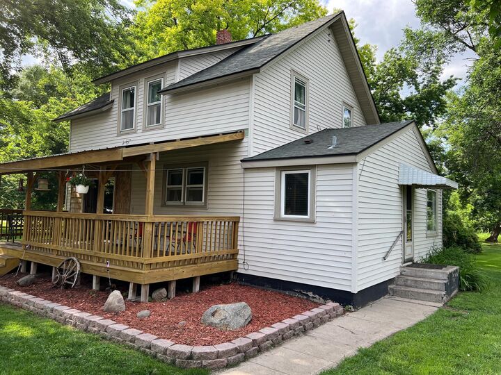 Property Photo: 355 20th Street SW MN 56215