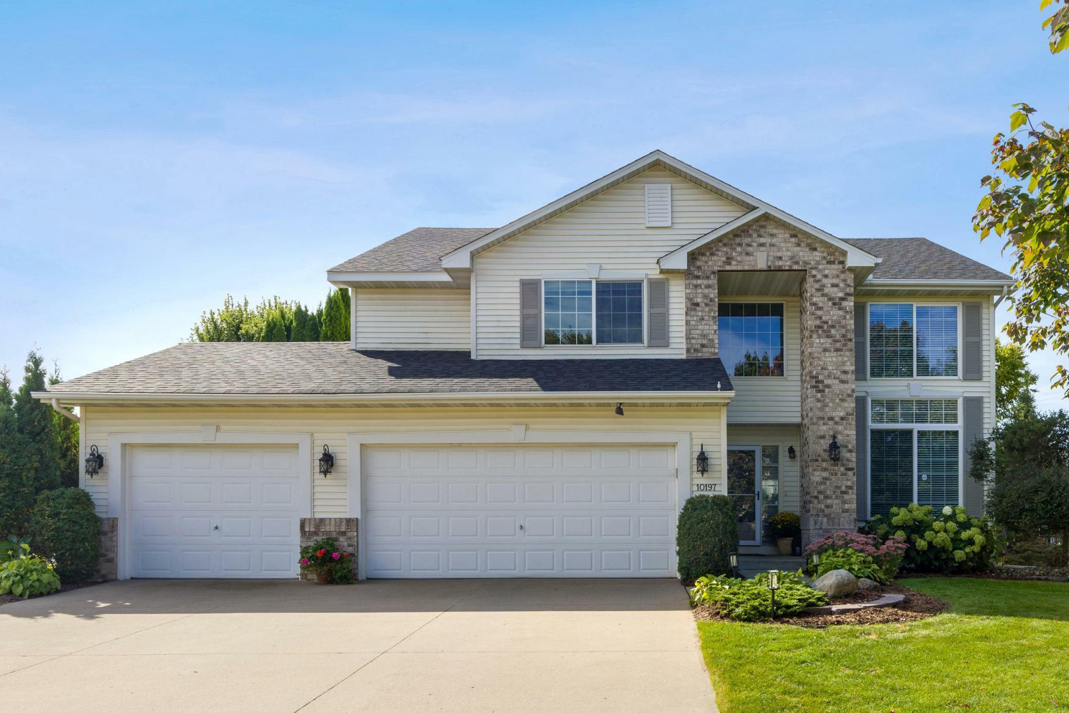 Property Photo: 10197 Bald Eagle Trail MN 55129