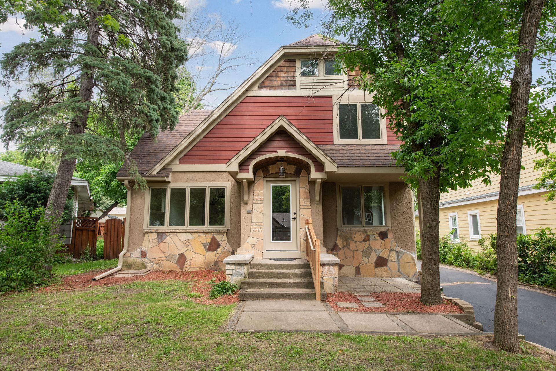 Property Photo: 3305 Huntington Avenue MN 55416