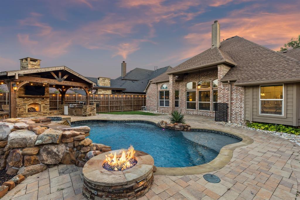 704 Sutherland Drive  McKinney TX 75071 photo