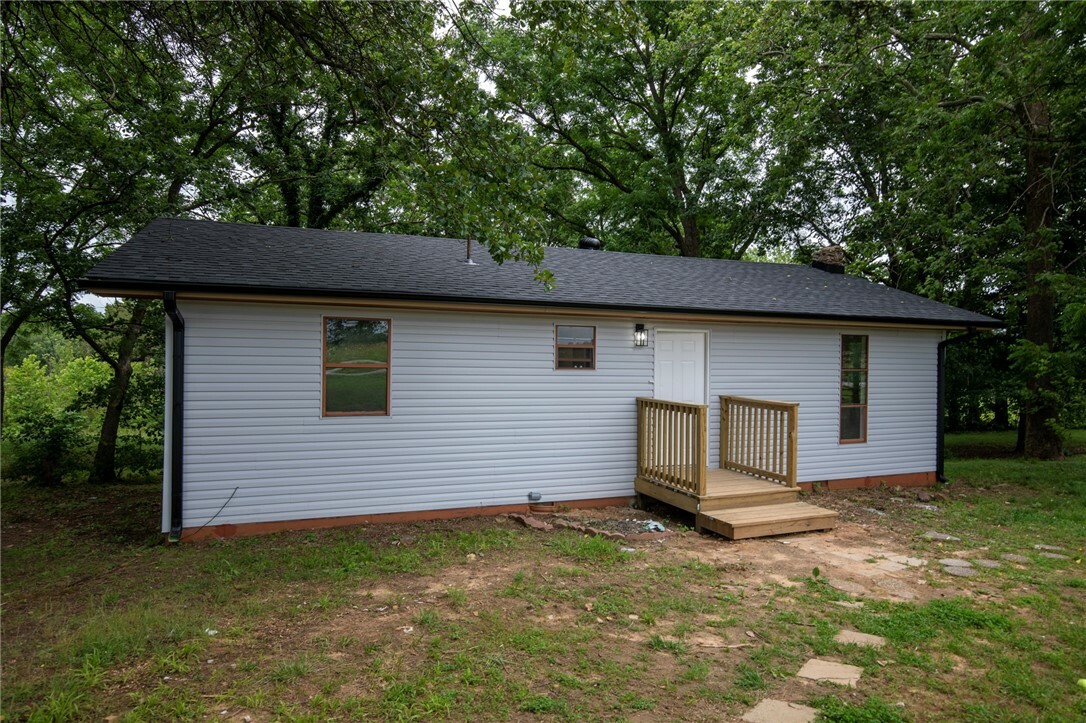 17388 Clantonville Road  Garfield AR 72732 photo