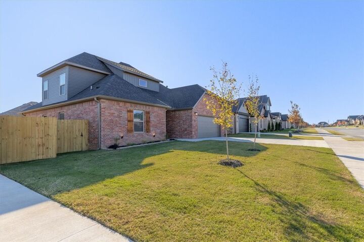 Property Photo:  7005 SW High Meadows Boulevard  AR 72713 