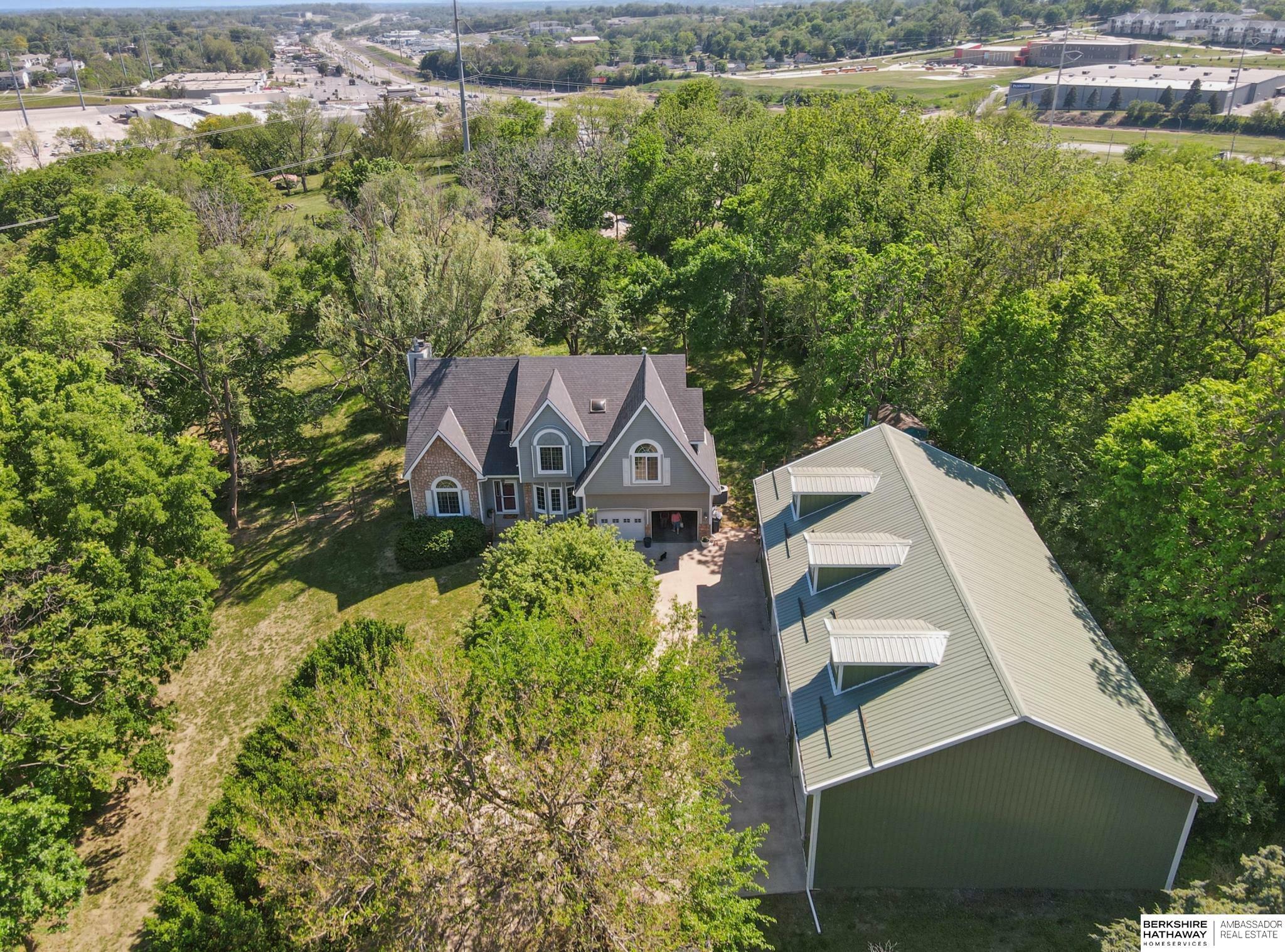 1326 Bellevue Boulevard  Bellevue NE 68005 photo