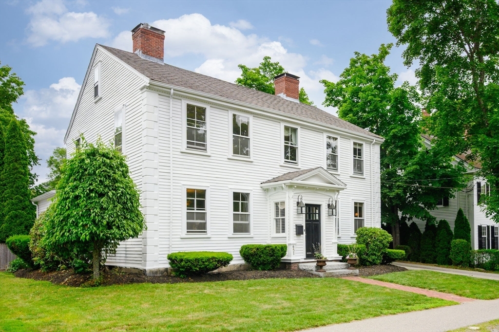 Property Photo: 651 Main St MA 02043