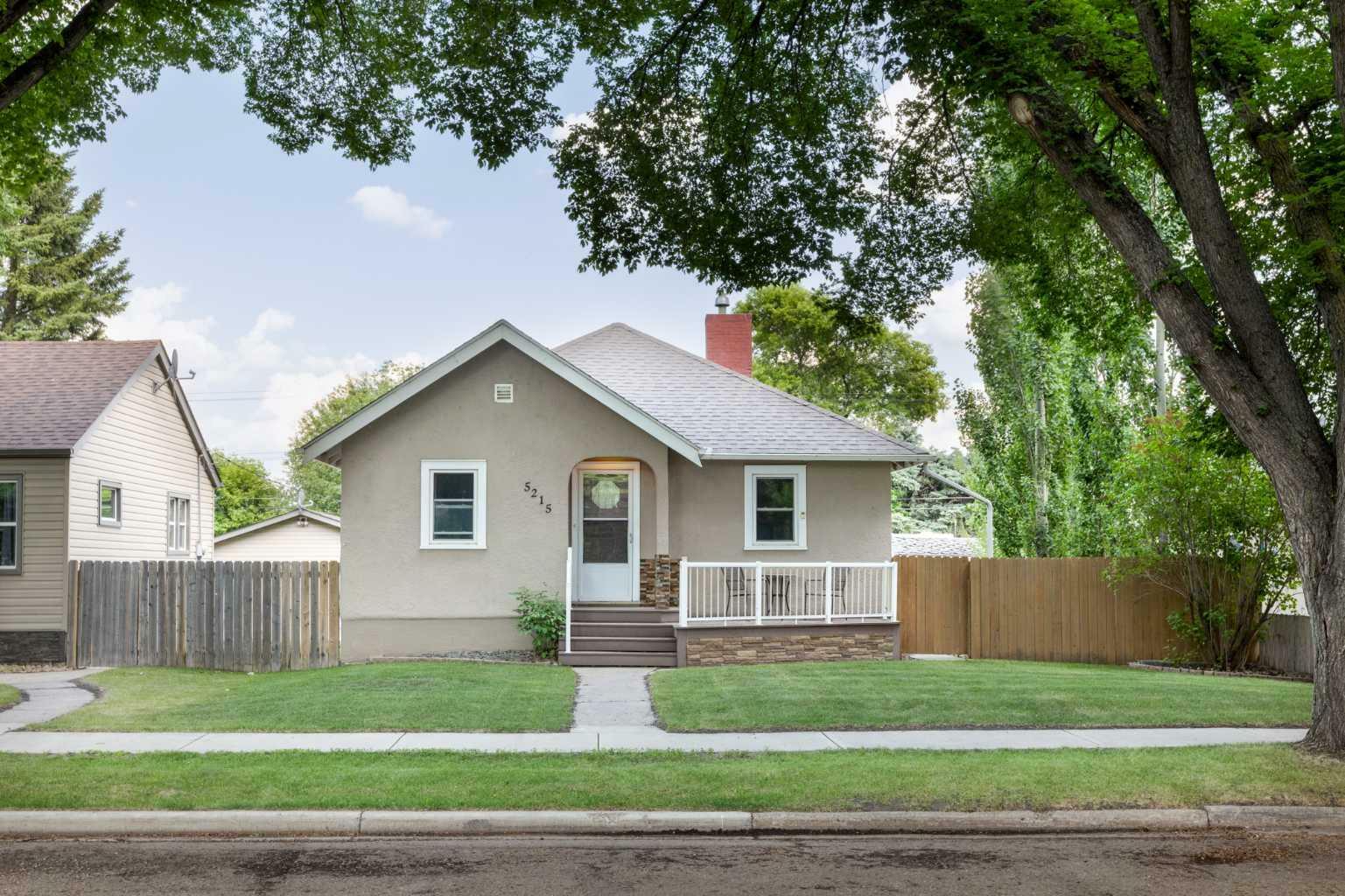 Property Photo: 5215 51 Street AB T4L 1J1