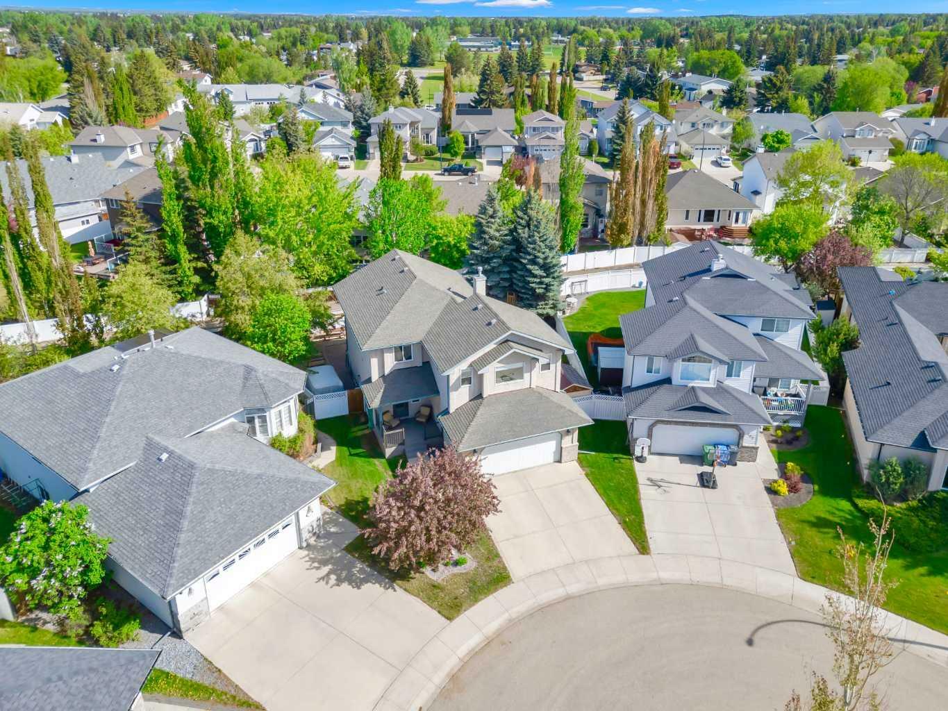 Photo de la propriété: 166 Asmundsen Avenue AB T4R 2X5