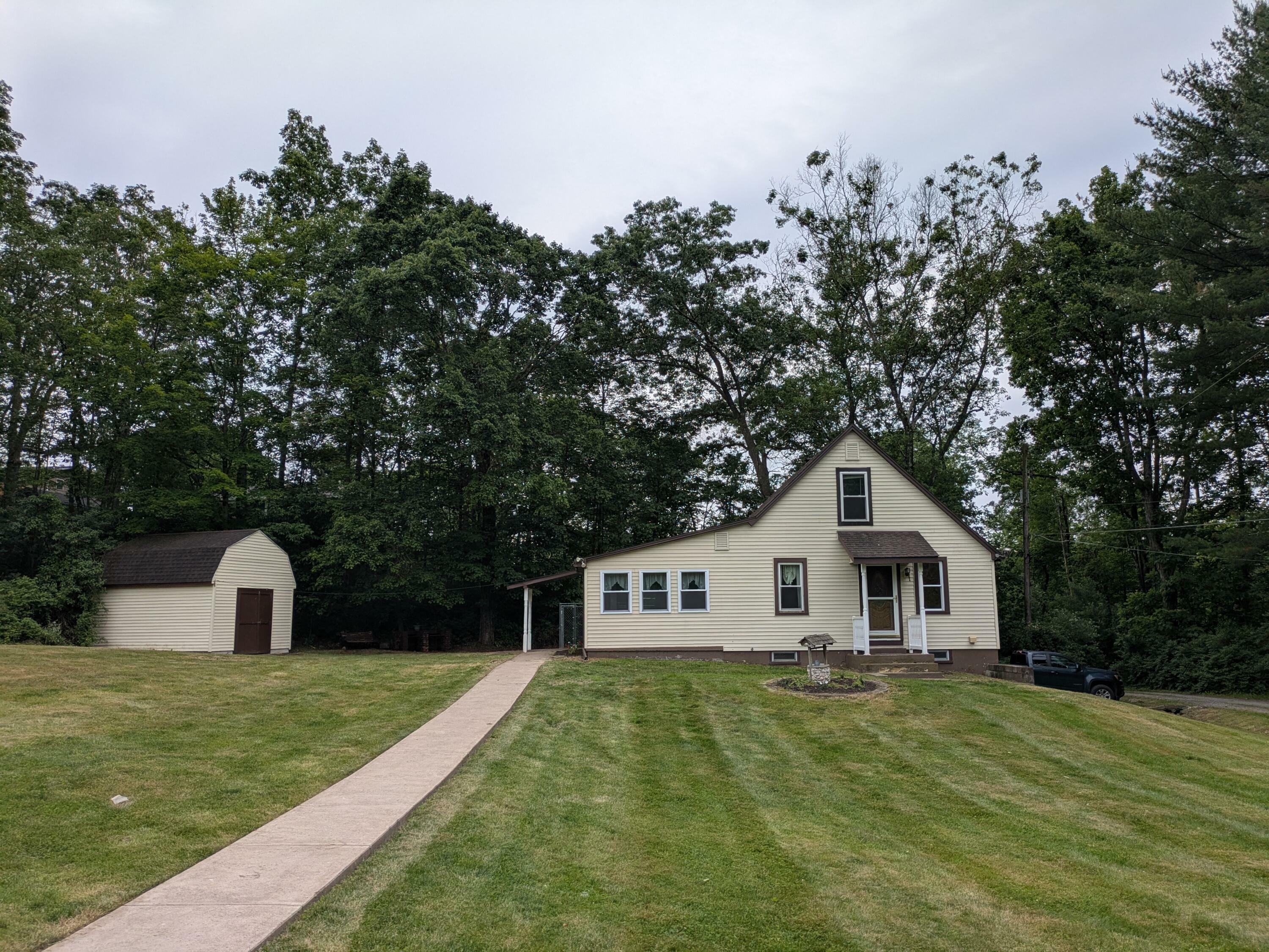 Property Photo: 124 Sterling Valley Road PA 18058