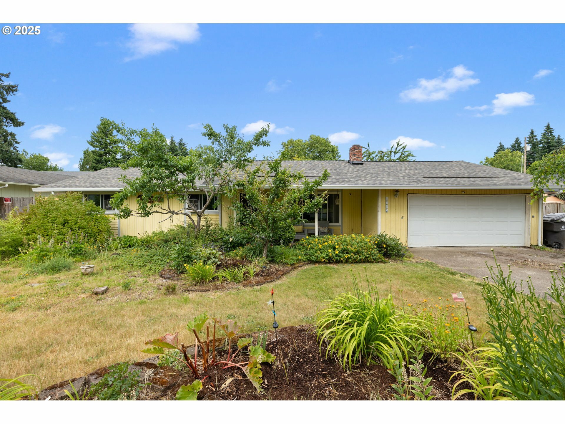 Property Photo: 3712 NE 60th Ave WA 98661