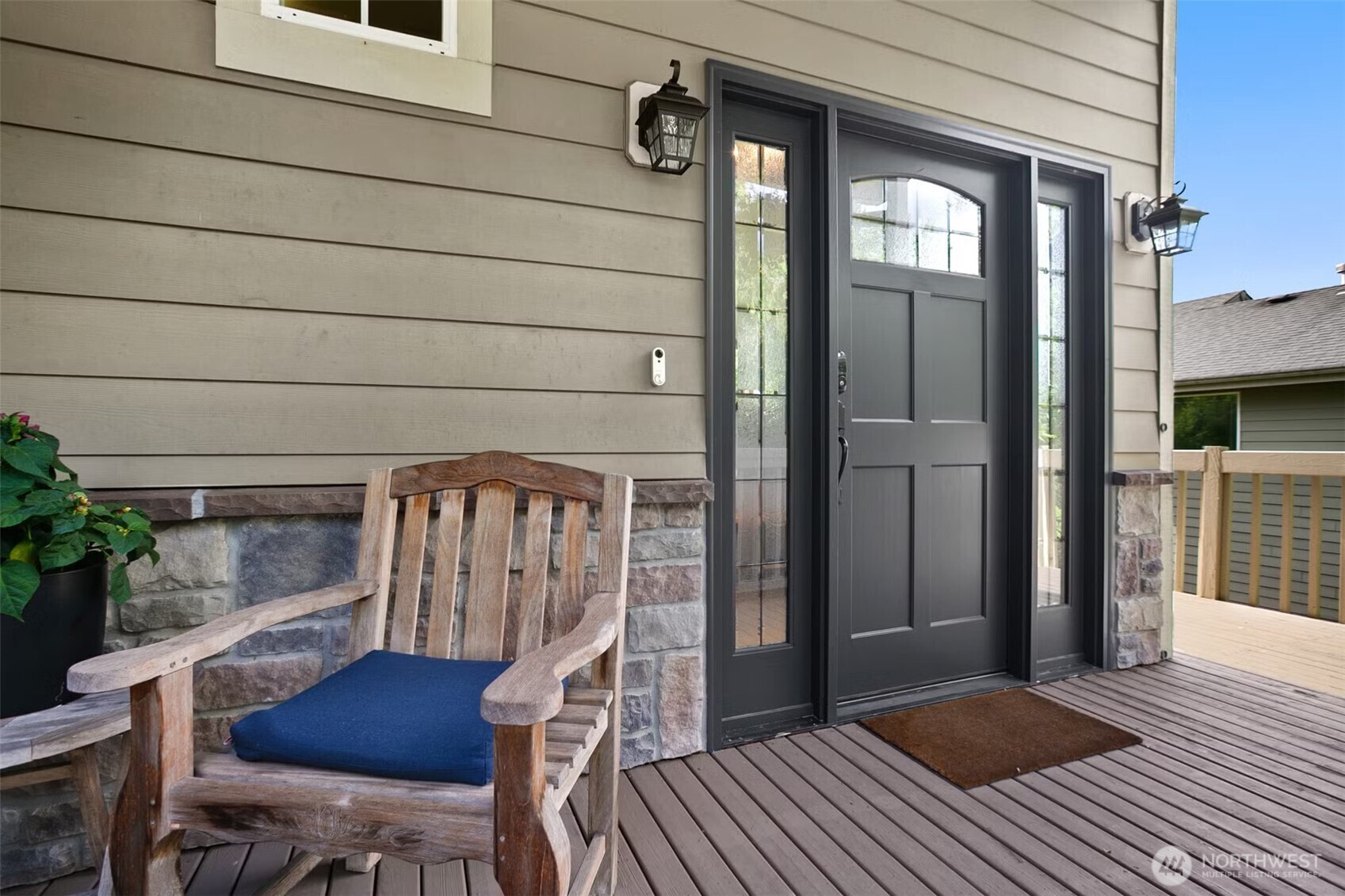 Property Photo:  8233 NE 163rd Place  WA 98028 
