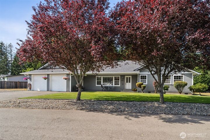 Property Photo:  381  Coal Avenue  WA 98323 