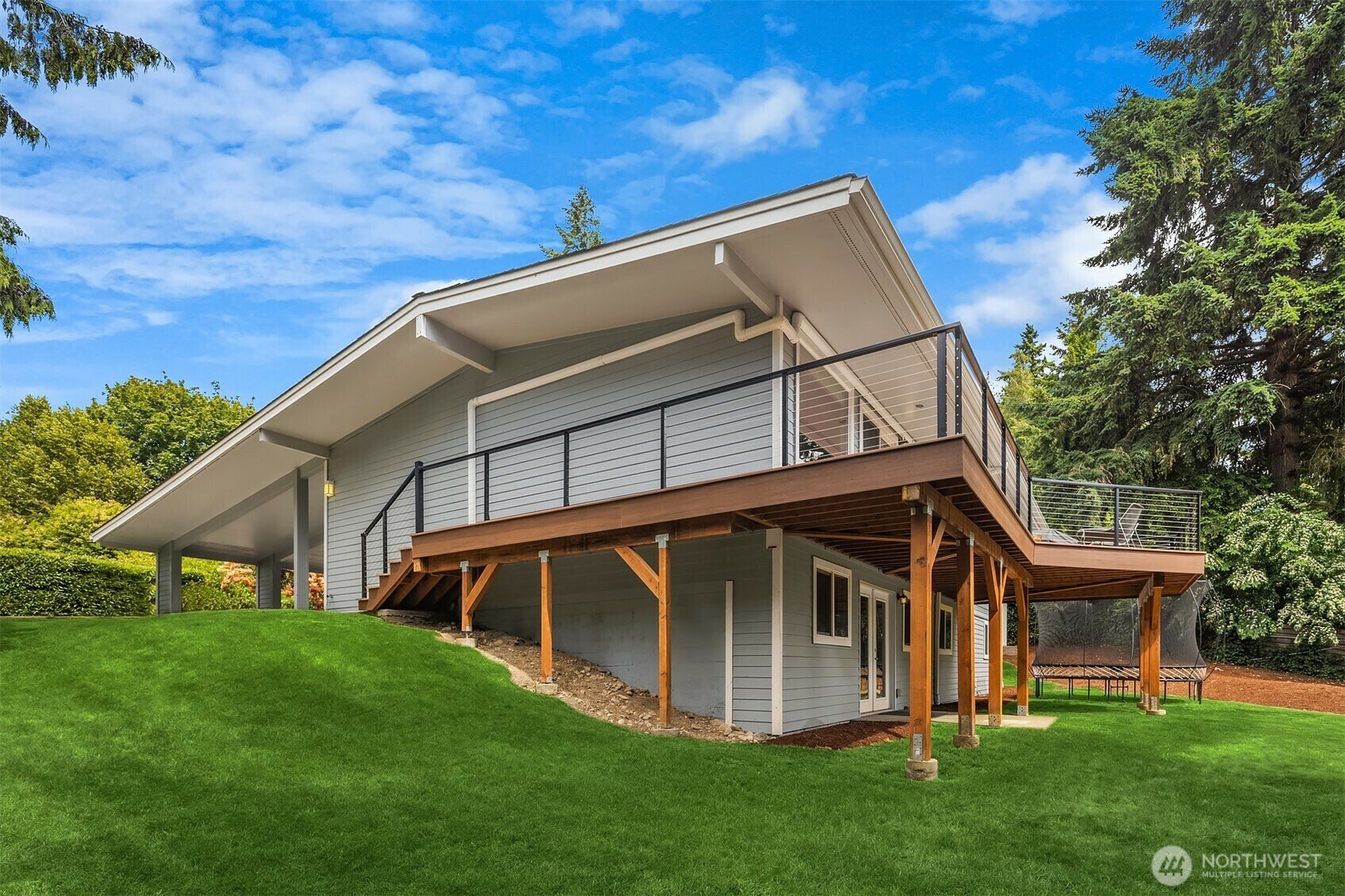 Property Photo: 1945 SW 170th Street WA 98166