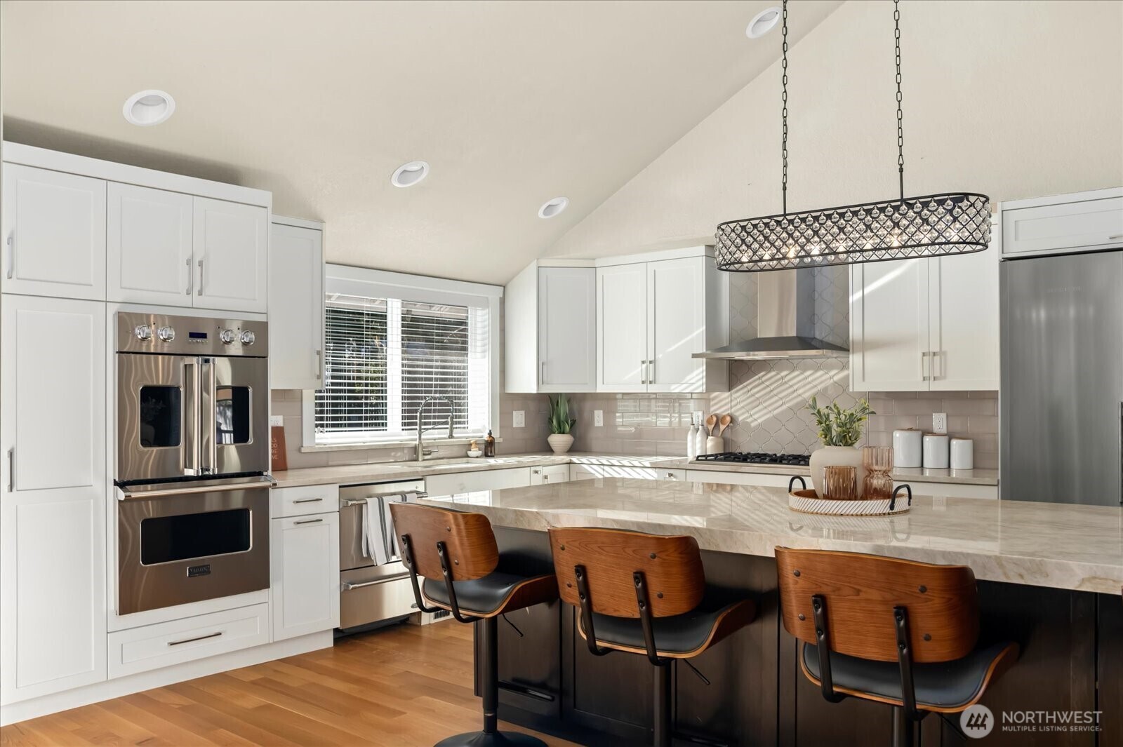 Property Photo: 13508 Cascadian Way WA 98208