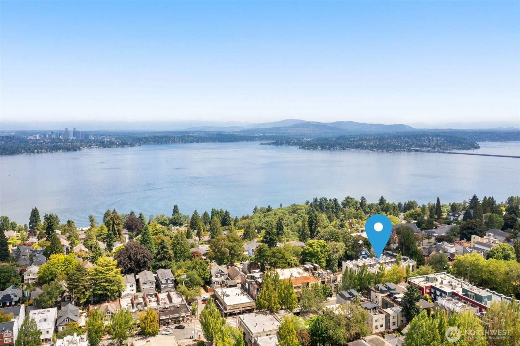 Property Photo: 1108 A 34th Avenue WA 98122