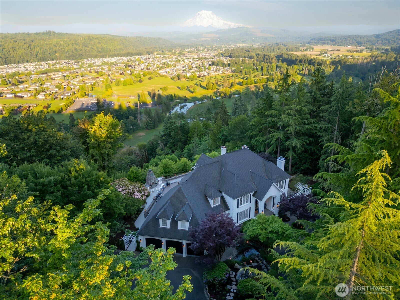 Property Photo: 15115 138th Avenue E WA 98374