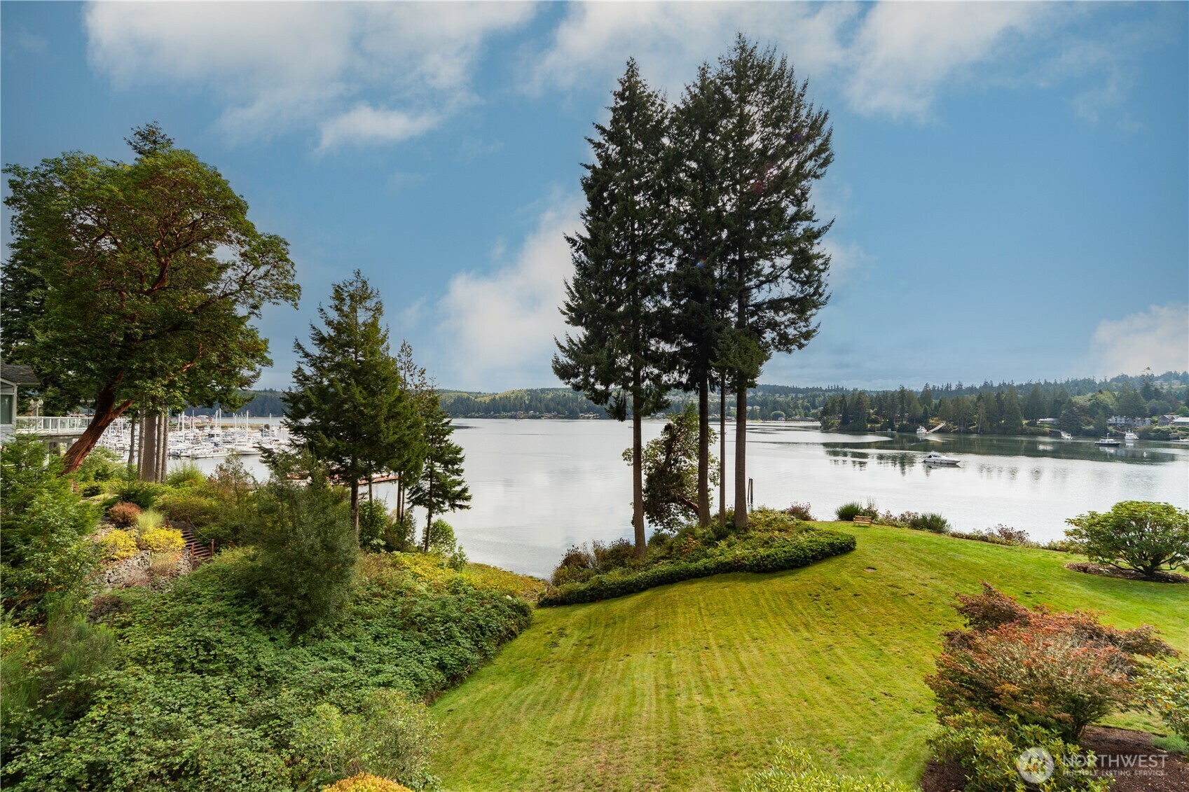 Property Photo: 41 N Bay Lane 3 WA 98365