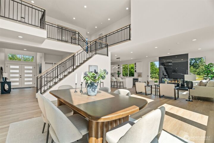 Property Photo: 27502 148th Avenue SE WA 98042