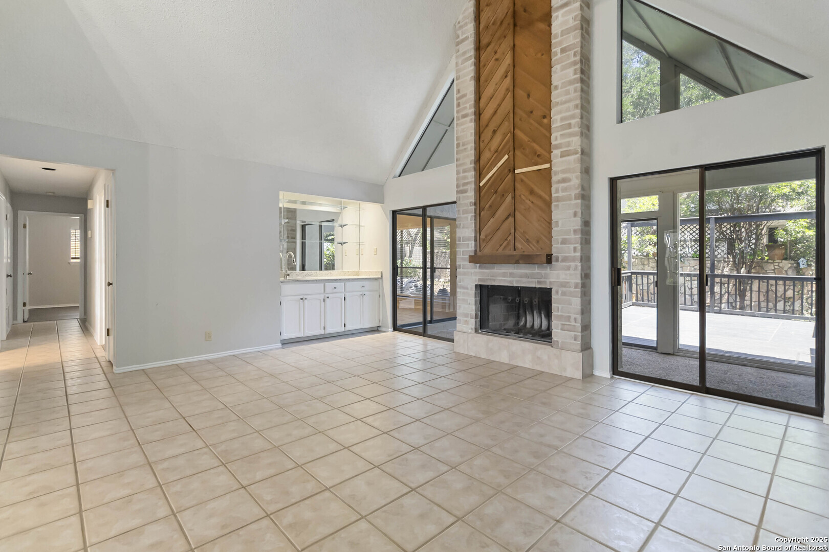 Property Photo:  137 Saddle Club Cir  TX 78006 