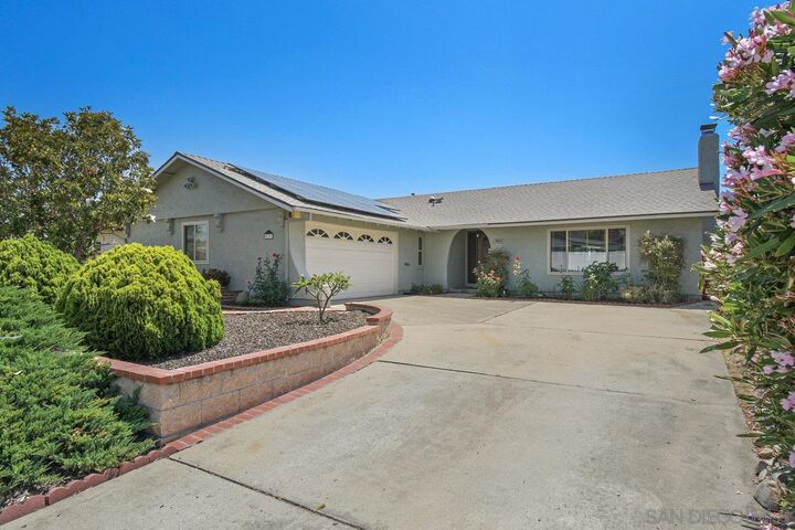 Property Photo: 9633 Pebble Beach Dr CA 92071