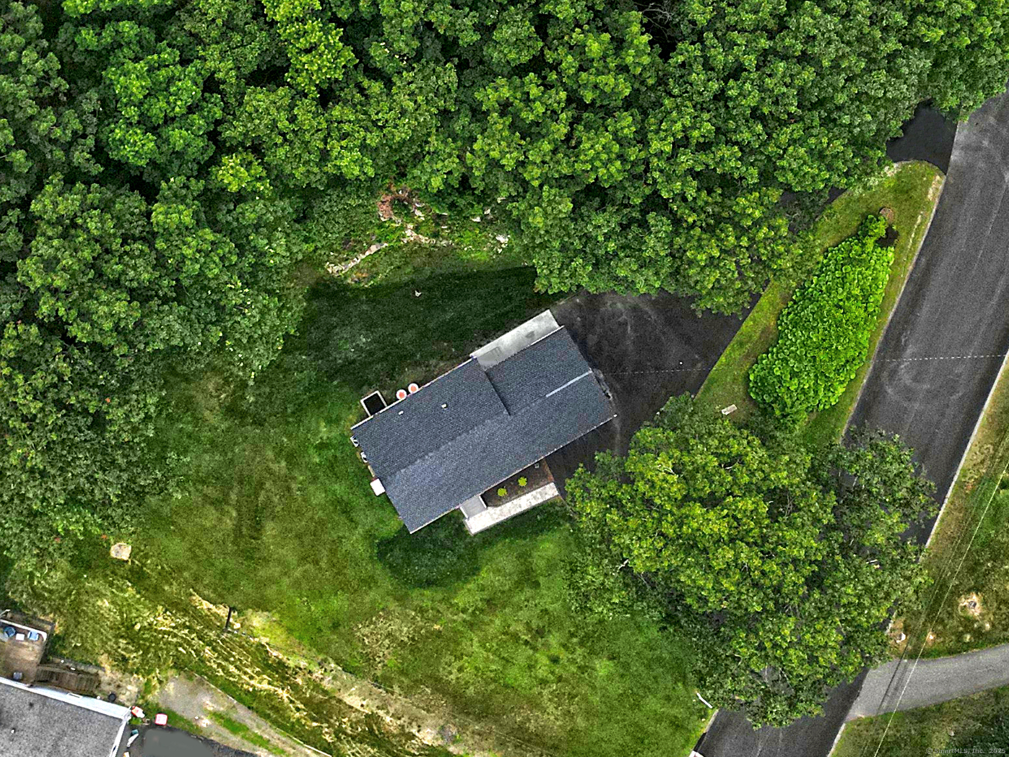 Property Photo:  627 High Ridge Road  CT 06477 