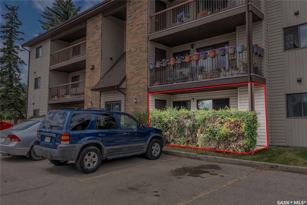 Property Photo: 335 Kingsmere Boulevard 102 SK S7J 4J6