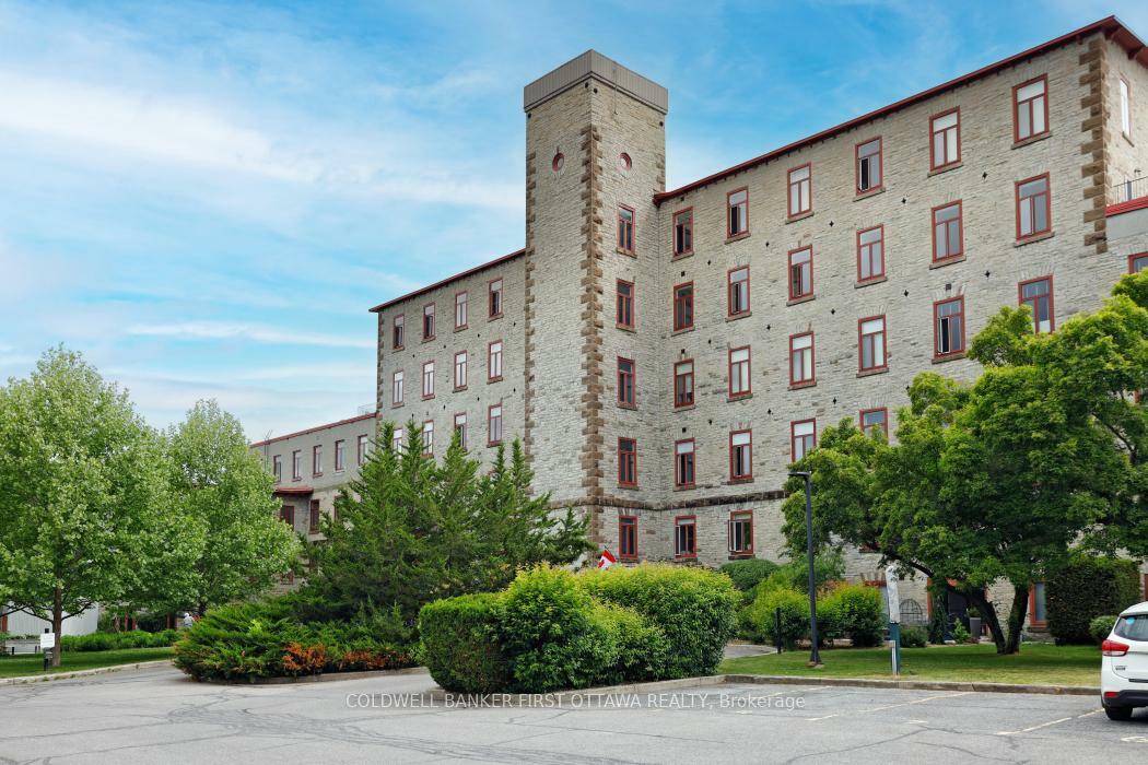 1 Rosamond Street 109  Mississippi Mills ON K0A 1A0 photo
