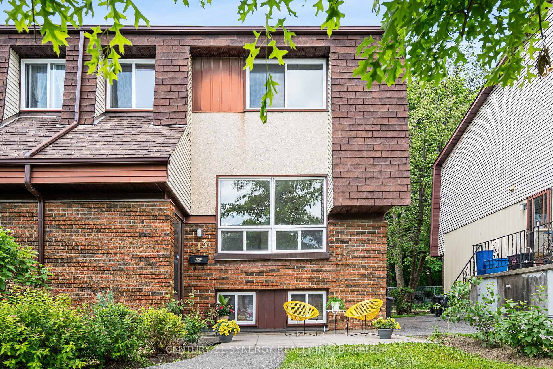 Photo de la propriété: 113 Renova Private ON K1G 4C7