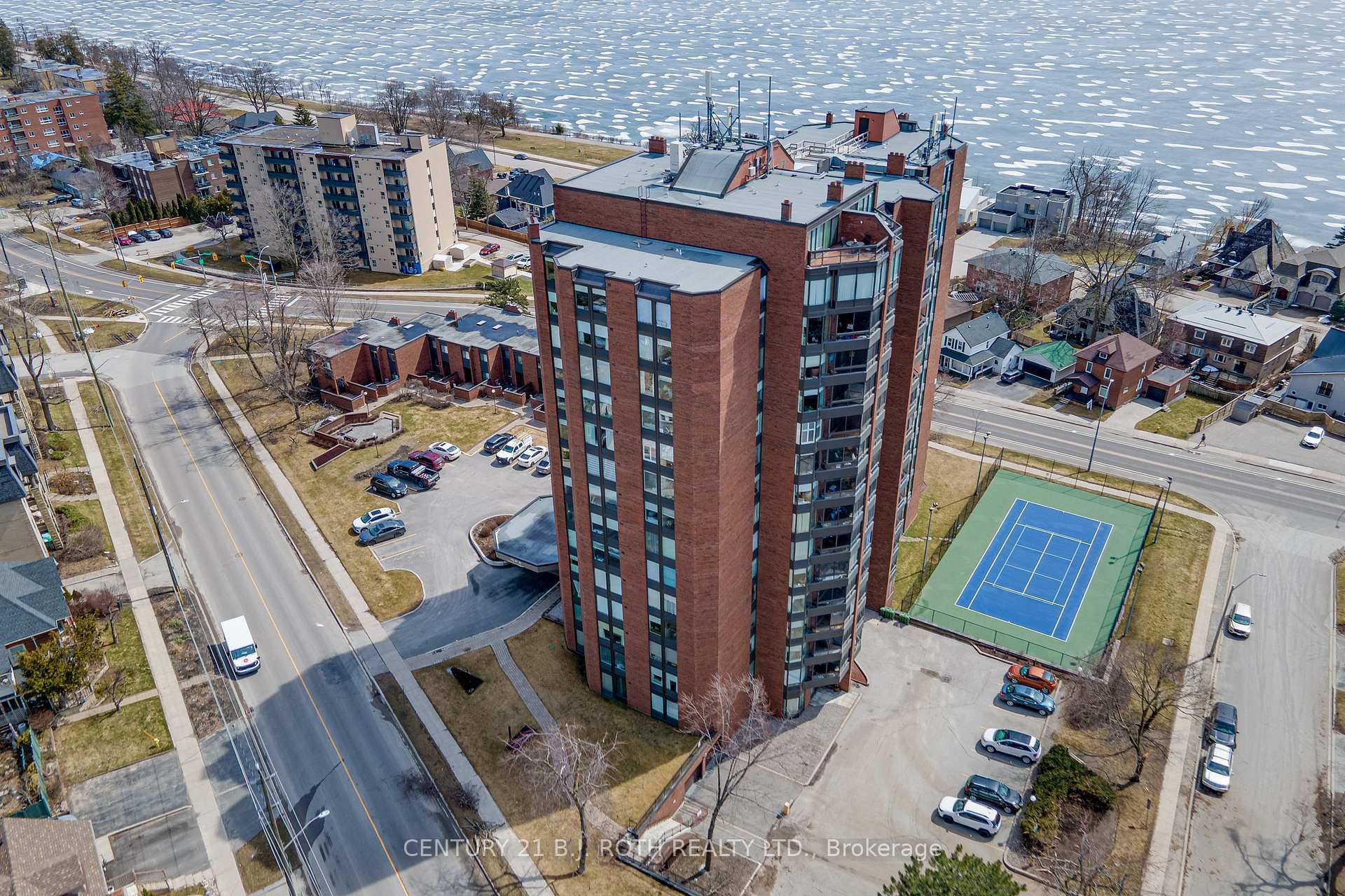 Property Photo:  181 Collier Street 301  ON L4M 5L6 