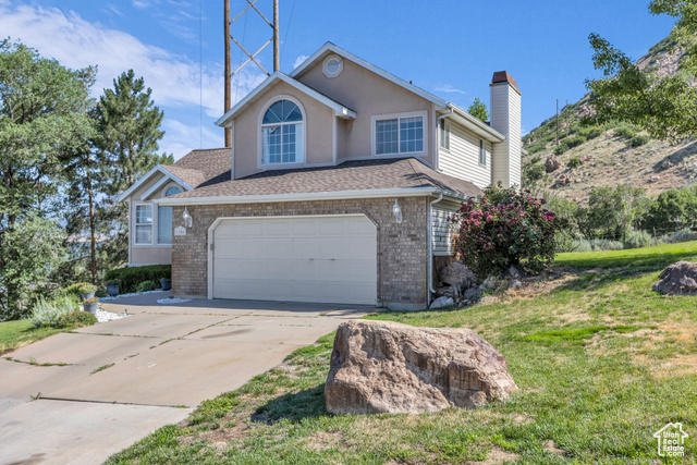 Property Photo: 1156 E Avalon Hills Dr N UT 84404