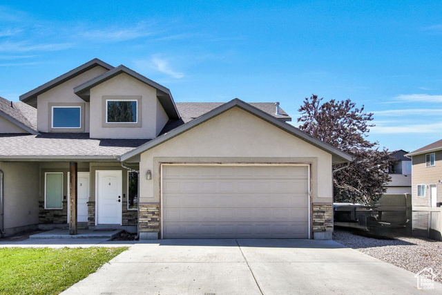 Property Photo: 429 W 350 N 4 UT 84337