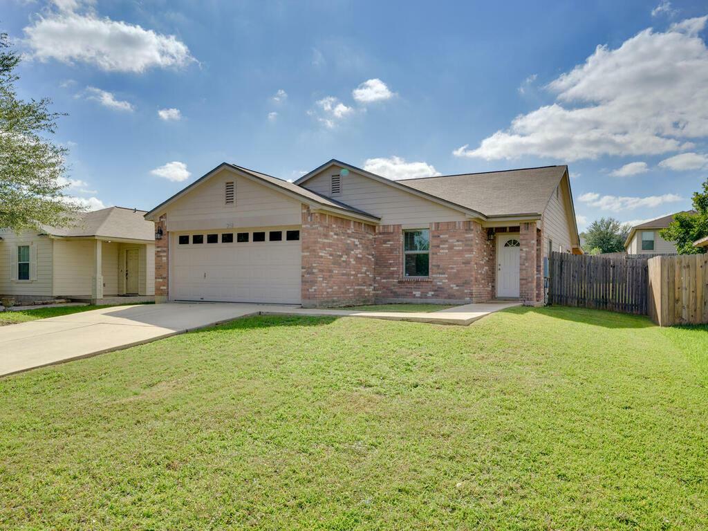 Property Photo: 251 Beech Drive TX 78640