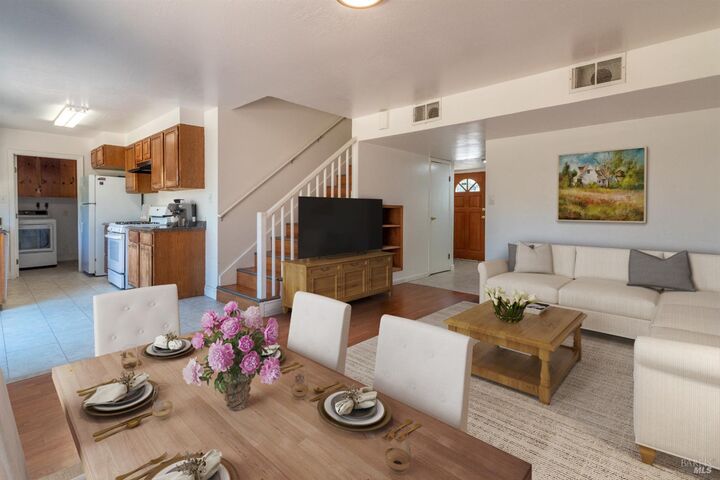 Property Photo:  5198 Parkhurst Drive  CA 95409 