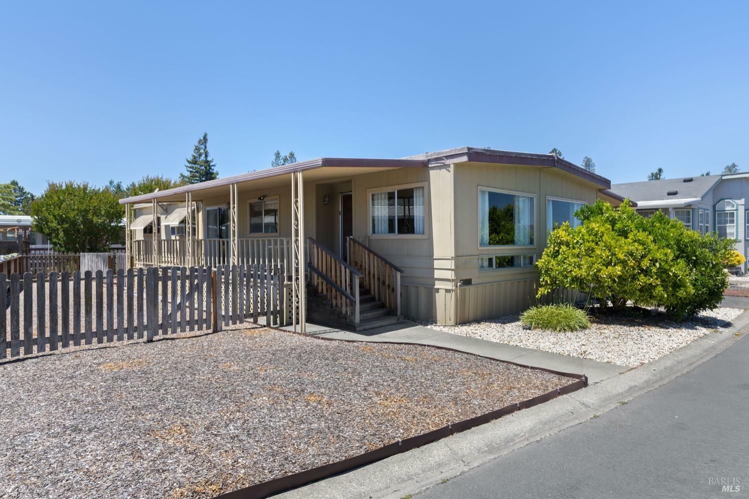 Property Photo: 43 E Napa Drive CA 94954